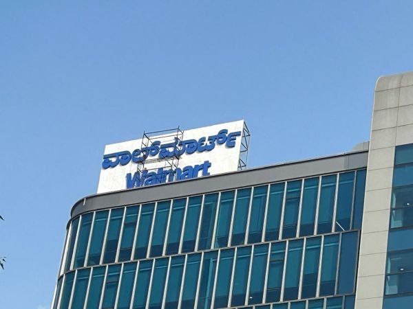 Rooftop channel letter signage fabrication and installation, Chennai
